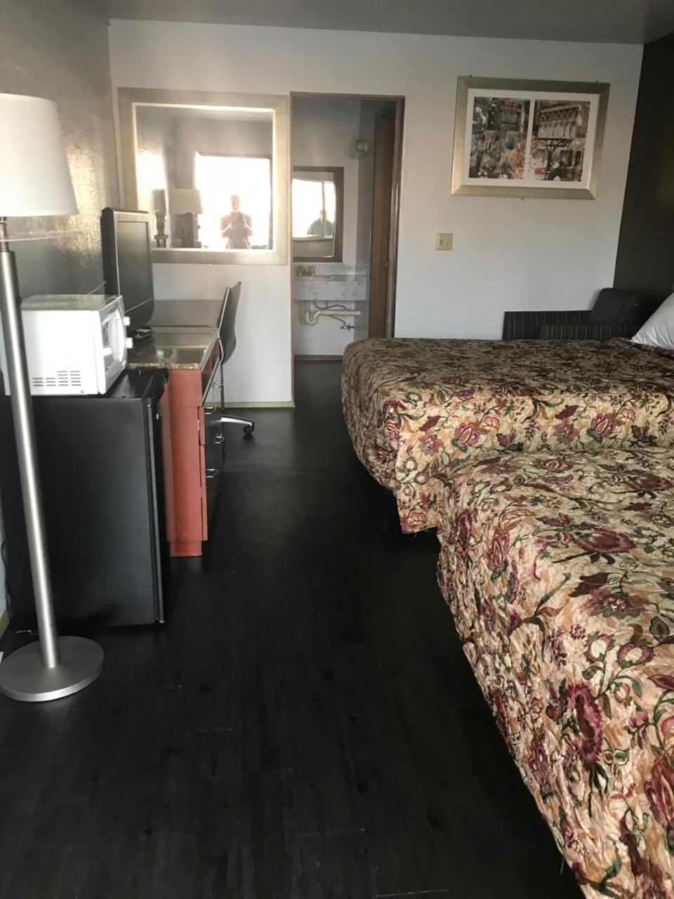 West Main Motel Buckley Εξωτερικό φωτογραφία